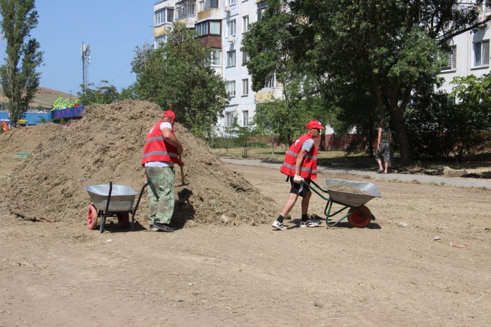 Святослав Брусаков: #ЖКХ_и_строительство. В городе продолжаются работы по занижению газонов. Они проводятся по поручению Главы Крыма Сергея АКСЁНОВА Святослав Брусаков: #ЖКХ_и_строительство. В городе продолжаются работы по занижению газонов. Они проводятся по поручению Главы Крыма Сергея АКСЁНОВА