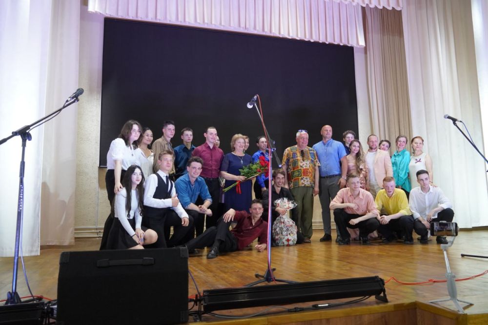#культурнаякерчь. Интересную концертную программу сегодня учащимся Керченского политехнического колледжа подарили солисты... #культурнаякерчь. Интересную концертную программу сегодня учащимся Керченского политехнического колледжа подарили солисты...