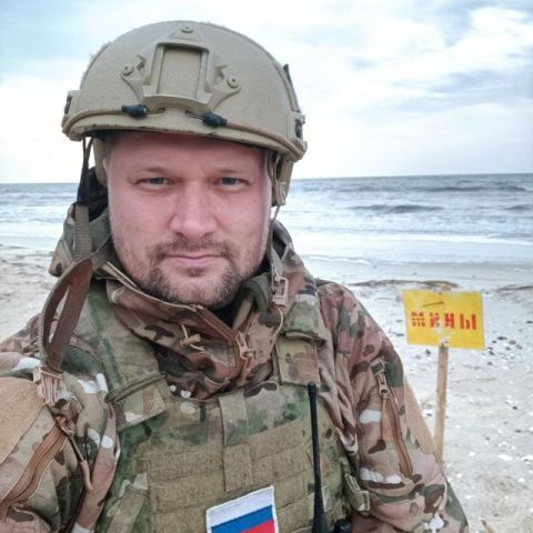 Роман Сапоньков: Сотрудники ДВКР на АПП "Армянск" пытались у меня украсть аккаунт в Телеграмме