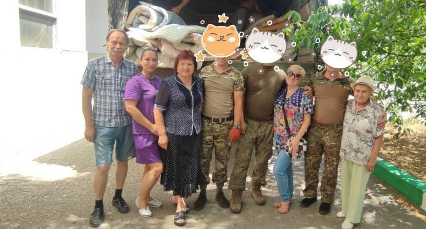 Своих не бросаем!. Совет ветеранов и работники Крымской железной дороги продолжают оказывать гуманитарную помощь мирным жителям, а также военным подразделениям специальной военной операции Своих не бросаем!. Совет ветеранов и работники Крымской железной дороги продолжают оказывать гуманитарную помощь мирным жителям, а также военным подразделениям специальной военной операции