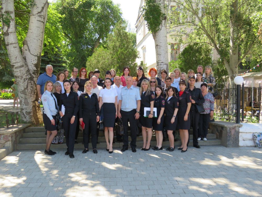 В Феодосии состоялся обучающий семинар для сотрудников управлений и отделов по вопросам миграции крымской полиции