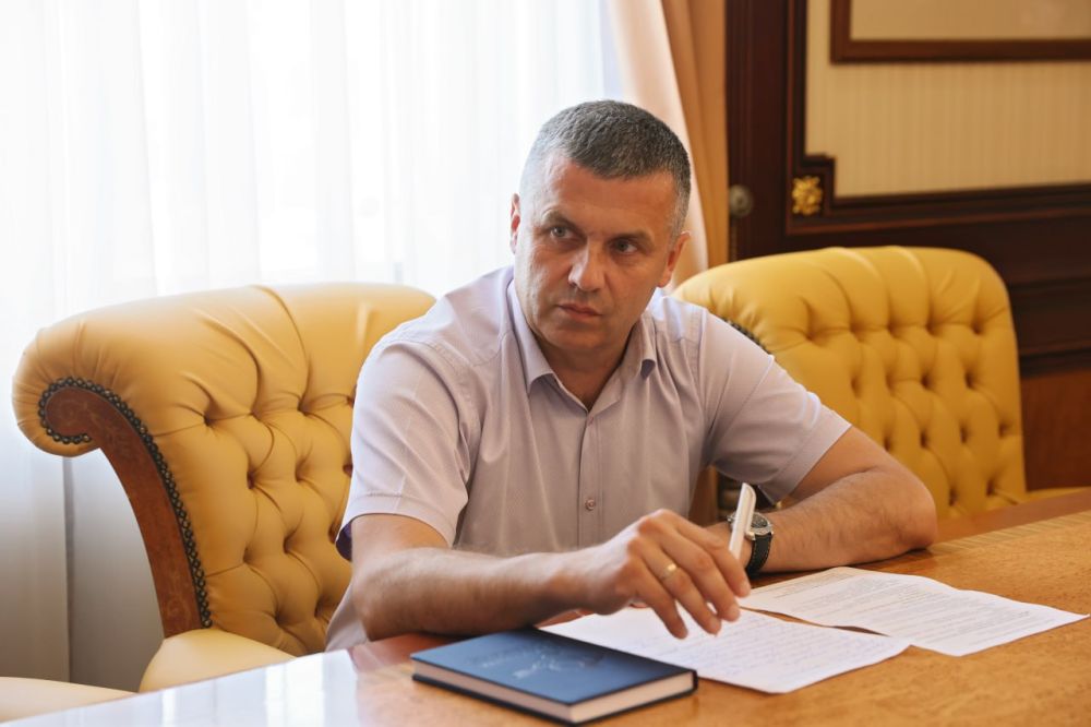 Сергей Аксёнов: Для повышения продуктивности работы ГУП РК «Крымтеплокоммунэнерго» и выхода на целевые показатели проводим... Сергей Аксёнов: Для повышения продуктивности работы ГУП РК «Крымтеплокоммунэнерго» и выхода на целевые показатели проводим...