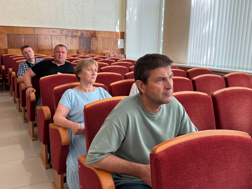 Александр Дудинов: Сегодня провел совещание с главами сельских поселений Черноморского района Александр Дудинов: Сегодня провел совещание с главами сельских поселений Черноморского района