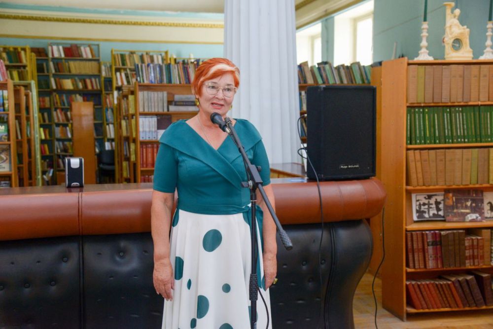 Эммилия Леонова: Больше, чем профессия. Накануне Дня медицинского работника поздравила наших работников здравоохранения с профессиональным праздником Эммилия Леонова: Больше, чем профессия. Накануне Дня медицинского работника поздравила наших работников здравоохранения с профессиональным праздником