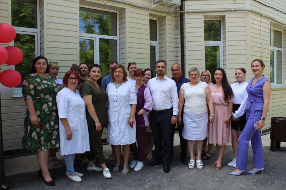 В селе Крымская роза Белогорского района после капремонта открыли врачебную амбулаторию В селе Крымская роза Белогорского района после капремонта открыли врачебную амбулаторию