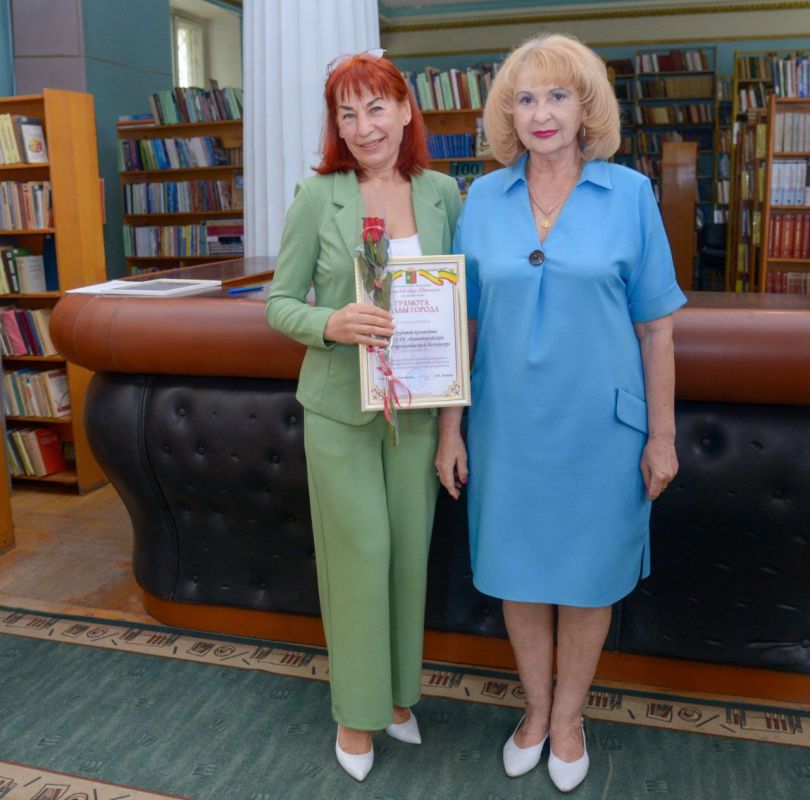 Эммилия Леонова: Больше, чем профессия. Накануне Дня медицинского работника поздравила наших работников здравоохранения с профессиональным праздником Эммилия Леонова: Больше, чем профессия. Накануне Дня медицинского работника поздравила наших работников здравоохранения с профессиональным праздником