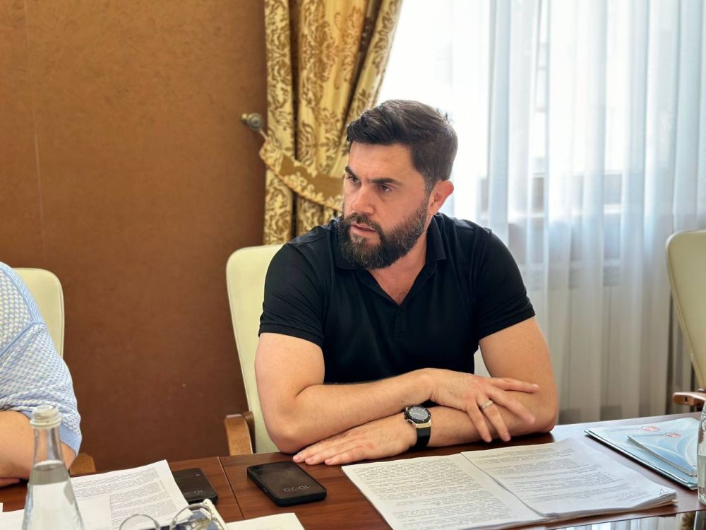 Шериф Османов: РЕСПУБЛИКА КРЫМ РЕАЛИЗУЕТ ПРОЕКТЫ В СФЕРЕ СПОРТА В РАМКАХ ГОСУДАРСТВЕННО-ЧАСТНОГО ПАРТНЕРСТВА (ГЧП) Шериф Османов: РЕСПУБЛИКА КРЫМ РЕАЛИЗУЕТ ПРОЕКТЫ В СФЕРЕ СПОРТА В РАМКАХ ГОСУДАРСТВЕННО-ЧАСТНОГО ПАРТНЕРСТВА (ГЧП)