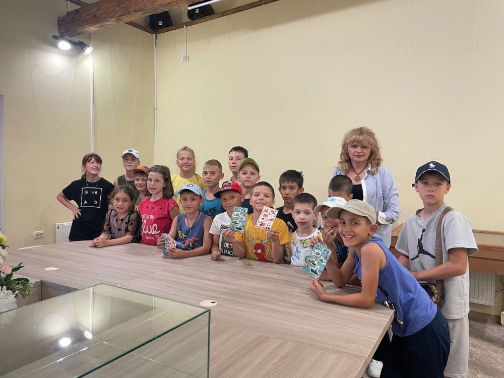 Школьники с пользой проводят каникулы Школьники с пользой проводят каникулы