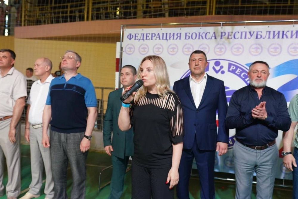 Состоялись Республиканские соревнования по боксу среди юношей, а также юниоров, посвящённые Дню России Состоялись Республиканские соревнования по боксу среди юношей, а также юниоров, посвящённые Дню России