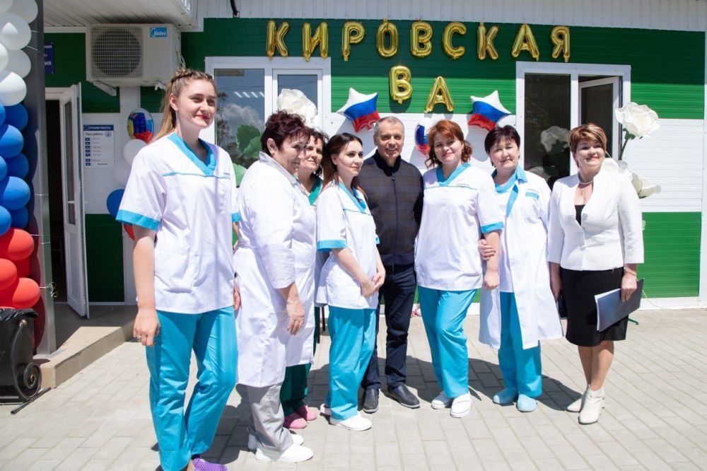Владимир Константинов: Поздравляю медицинских работников с профессиональным праздником! Владимир Константинов: Поздравляю медицинских работников с профессиональным праздником!