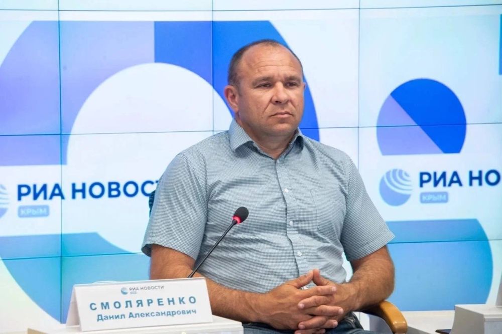 Ольга Торубарова: Совместно с вице-президентом Симферопольской городской федерации хоккея с шайбой, представителем Фонда... Ольга Торубарова: Совместно с вице-президентом Симферопольской городской федерации хоккея с шайбой, представителем Фонда...