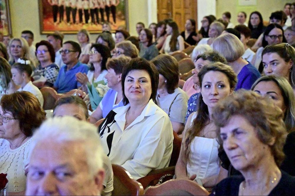 Владимир Немцев: 16 июня отмечается День медицинского работника Владимир Немцев: 16 июня отмечается День медицинского работника