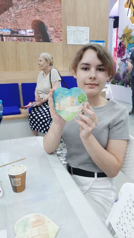 День Судака на стенде Республики Крым продолжается День Судака на стенде Республики Крым продолжается