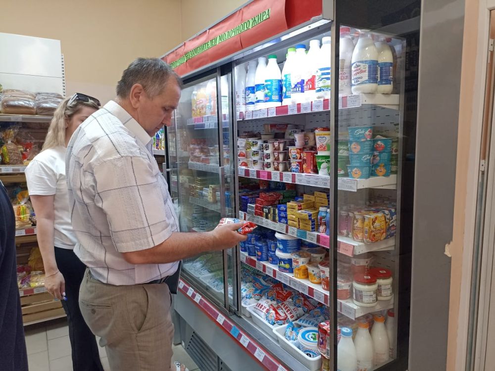 Василий Грабован: В наших магазинах можно купить социально значимые товары по специальным ценам Василий Грабован: В наших магазинах можно купить социально значимые товары по специальным ценам