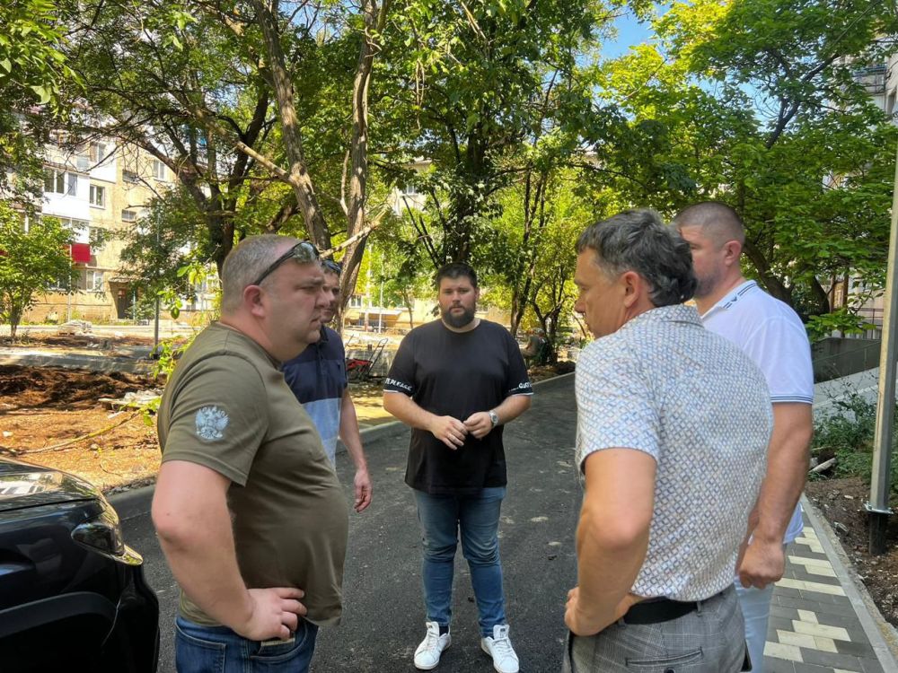Денис Кратюк: В рамках реализации национального проекта «Формирование комфортной городской среды» провел выездное мероприятие в пгт Денис Кратюк: В рамках реализации национального проекта «Формирование комфортной городской среды» провел выездное мероприятие в пгт