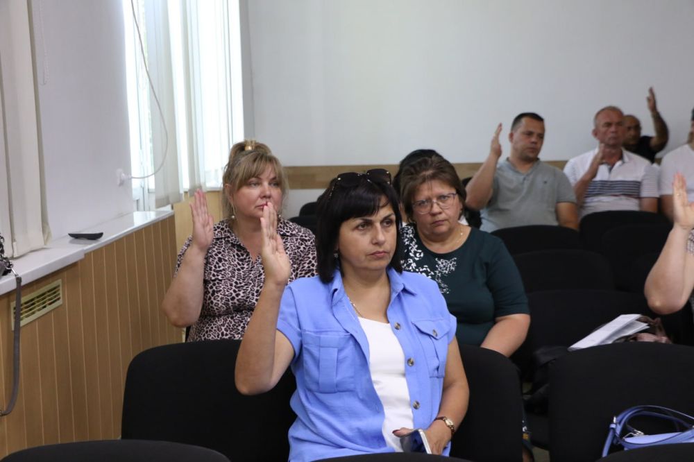 Ольга Урайкина: В большом зале администрации Бахчисарайского района состоялось совместное заседание постоянных депутатских комиссий Бахчисарайского районного совета Ольга Урайкина: В большом зале администрации Бахчисарайского района состоялось совместное заседание постоянных депутатских комиссий Бахчисарайского районного совета