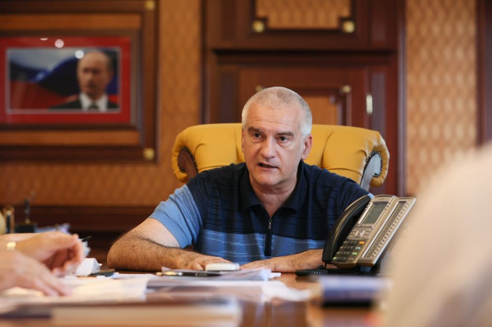 Сергей Аксёнов: Предприятие ГУП РК «Крымэнерго» продолжает опломбировку трансформаторных подстанций для предотвращения манипуляций и ручного вмешательства в работу приборов учета Сергей Аксёнов: Предприятие ГУП РК «Крымэнерго» продолжает опломбировку трансформаторных подстанций для предотвращения манипуляций и ручного вмешательства в работу приборов учета