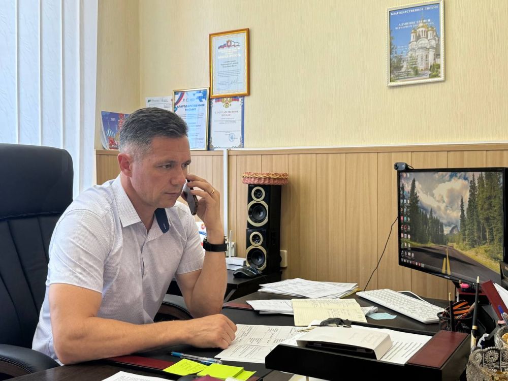 Александр Дудинов: Провел рабочее совещание с руководителем Черноморского РЭС Анатолием Кирильчуком Александр Дудинов: Провел рабочее совещание с руководителем Черноморского РЭС Анатолием Кирильчуком