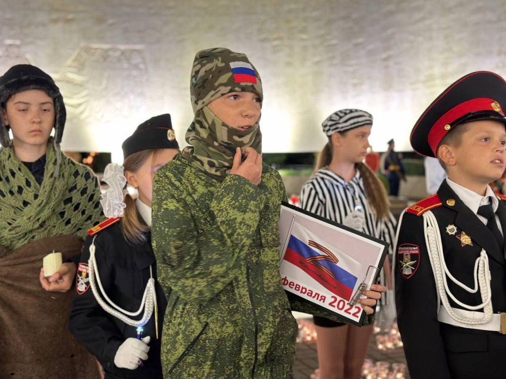 Янина Павленко: Сегодня в четыре утра в мемориальном комплексе «Холм Славы» зажгли свечи памяти Янина Павленко: Сегодня в четыре утра в мемориальном комплексе «Холм Славы» зажгли свечи памяти