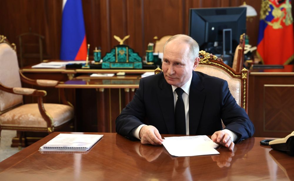 Губернатор доложил Президенту о ходе сельскохозяйственных работ, развитии дорожной и энергетической инфраструктуры в регионе Губернатор доложил Президенту о ходе сельскохозяйственных работ, развитии дорожной и энергетической инфраструктуры в регионе