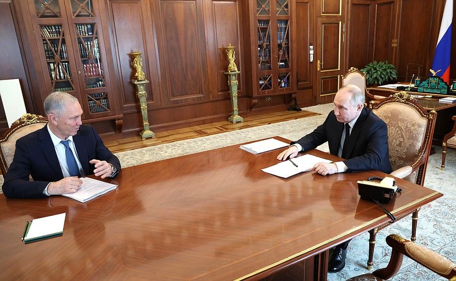 Губернатор доложил Президенту о ходе сельскохозяйственных работ, развитии дорожной и энергетической инфраструктуры в регионе Губернатор доложил Президенту о ходе сельскохозяйственных работ, развитии дорожной и энергетической инфраструктуры в регионе