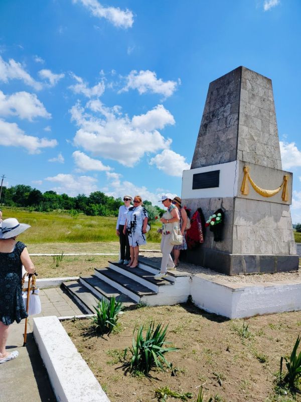 #память. Керчане почтили память расстрелянных в годы Великой Отечественной войны #память. Керчане почтили память расстрелянных в годы Великой Отечественной войны