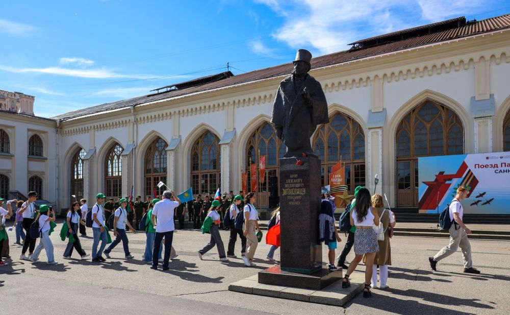 Очередной остановкой культурно-образовательного проекта «Поезд Памяти» стал Санкт-Петербург Очередной остановкой культурно-образовательного проекта «Поезд Памяти» стал Санкт-Петербург