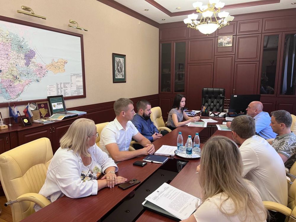 Михаил Назаров: Сегодня с участием представителей заинтересованных исполнительных органов провел совещание по вопросам интеграции информационных систем, используемых участниками строительного процесса Михаил Назаров: Сегодня с участием представителей заинтересованных исполнительных органов провел совещание по вопросам интеграции информационных систем, используемых участниками строительного процесса