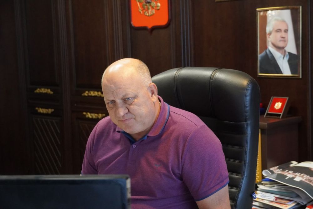 Святослав Брусаков: #в_диалоге_с_керчанами. Благоустройство, капремонт, жилье – эти темы звучали в ходе приема граждан, который провел сегодня в режиме телефонной линии Святослав Брусаков: #в_диалоге_с_керчанами. Благоустройство, капремонт, жилье – эти темы звучали в ходе приема граждан, который провел сегодня в режиме телефонной линии