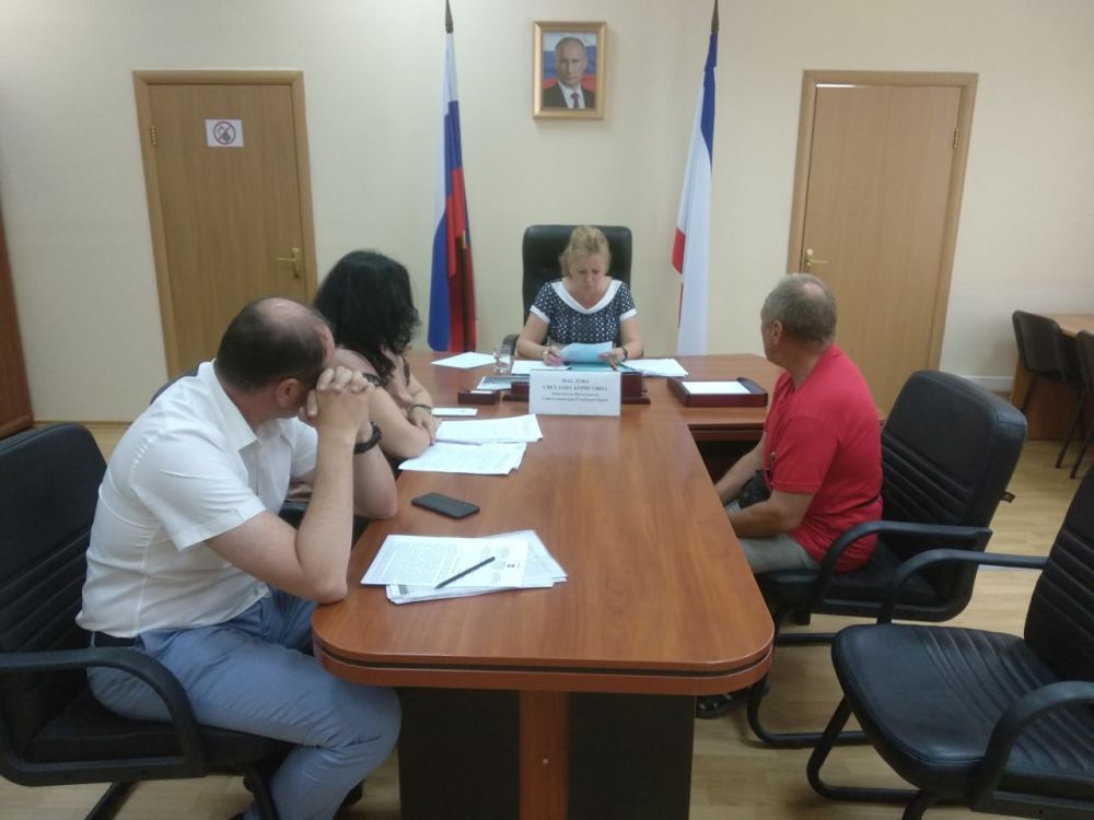 Светлана Маслова: Член Совета многоквартирного дома в городе Симферополе обратилась по вопросу переноса сроков проведения капитального ремонта внутридомовых инженерных сетей дома Светлана Маслова: Член Совета многоквартирного дома в городе Симферополе обратилась по вопросу переноса сроков проведения капитального ремонта внутридомовых инженерных сетей дома