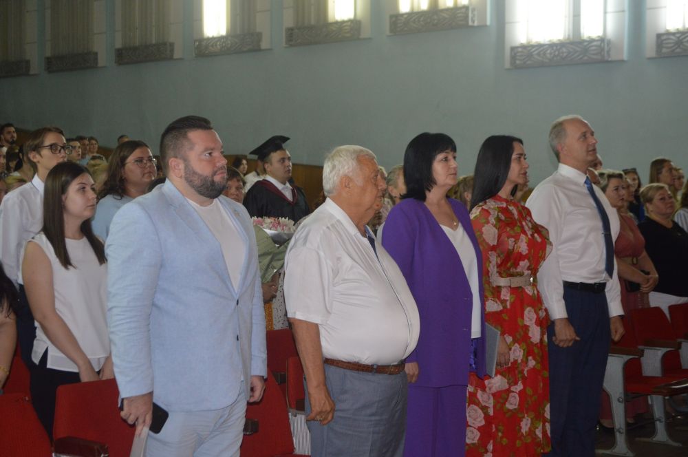 Валентина Лаврик: 28 июня 2024 года в Автономной некоммерческой организации «Образовательная организация высшего образования» «Университет экономики и управления» состоялось торжественное мероприятие, посвященное празднованию 30-летнего юбилея учреждения Валентина Лаврик: 28 июня 2024 года в Автономной некоммерческой организации «Образовательная организация высшего образования» «Университет экономики и управления» состоялось торжественное мероприятие, посвященное празднованию 30-летнего юбилея учреждения