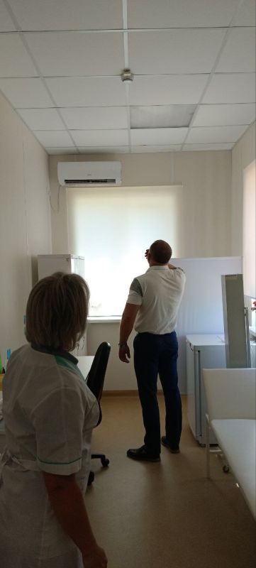 Захар Щегленко: В селе Бондаренково посетил фельдшерско-акушерский пункт