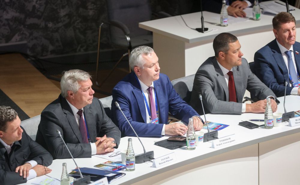 В. Матвиенко: Межрегиональное сотрудничество – каркас Союзного государства В. Матвиенко: Межрегиональное сотрудничество – каркас Союзного государства