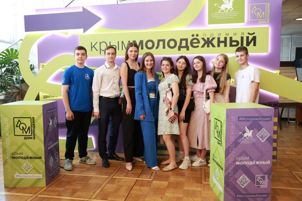 Алексей Зинченко: Молодежь Крыма – лучшая! Алексей Зинченко: Молодежь Крыма – лучшая!