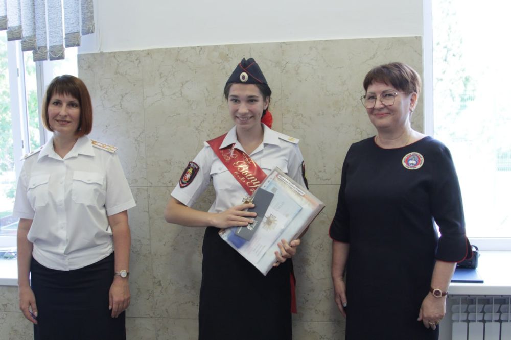 В Севастополе состоялся торжественный выпуск кадет органов внутренних дел В Севастополе состоялся торжественный выпуск кадет органов внутренних дел