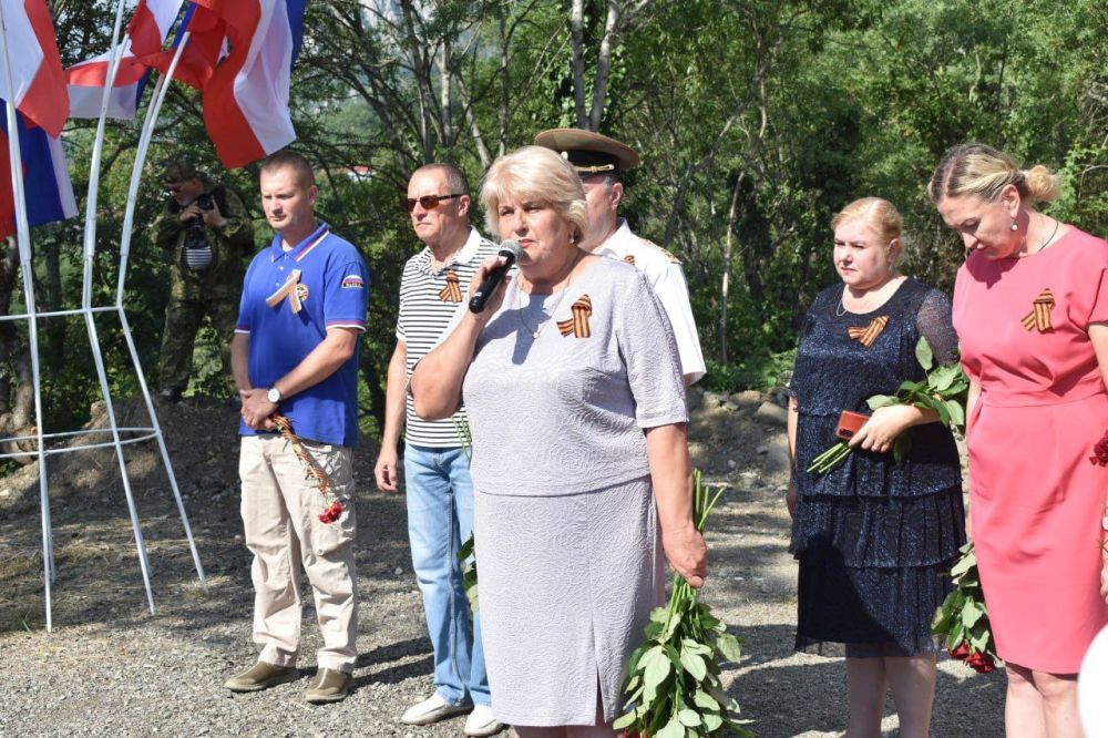 Галина Огнёва: Сегодня, в День партизан и подпольщиков, возложили цветы и почтили память о мужественных и самоотверженных... Галина Огнёва: Сегодня, в День партизан и подпольщиков, возложили цветы и почтили память о мужественных и самоотверженных...