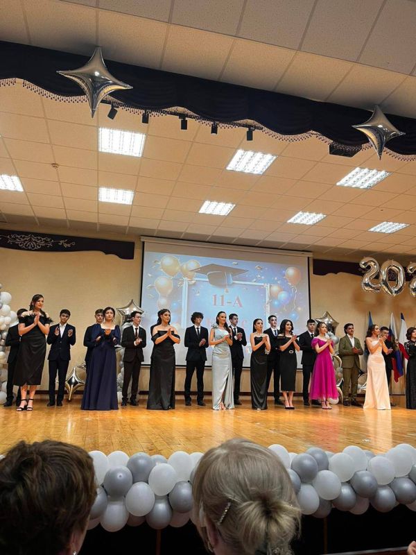 Шериф Османов: Выпускной вечер в МБОУ «СОШ№42 им. шрефа Шемьи-заде» города Симферополь Шериф Османов: Выпускной вечер в МБОУ «СОШ№42 им. шрефа Шемьи-заде» города Симферополь