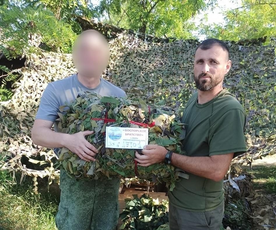 #своих_не_бросаем. Участники СВО из Керчи продолжают получать помощь земляков. Предприятия, предприниматели, образовательные учреждения, волонтерские организации, неравнодушные керчане активно участвуют в сборе гуманитарного груза для наших бойцов #своих_не_бросаем. Участники СВО из Керчи продолжают получать помощь земляков. Предприятия, предприниматели, образовательные учреждения, волонтерские организации, неравнодушные керчане активно участвуют в сборе гуманитарного груза для наших бойцов