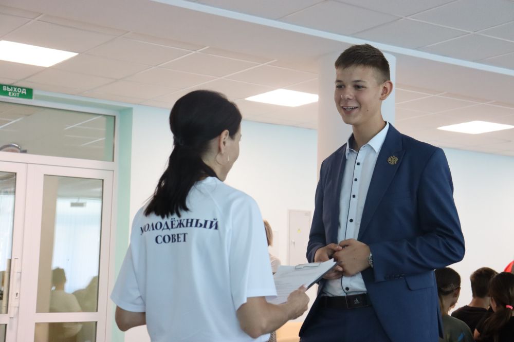 В Майском Доме культуры торжественно открыли Молодёжный центр Джанкойского района В Майском Доме культуры торжественно открыли Молодёжный центр Джанкойского района