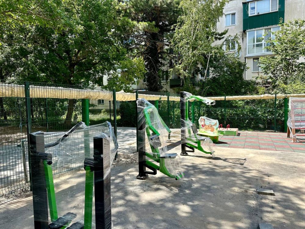 Михаил Афанасьев: В городе активно ведется работа по благоустройству дворовых территорий Михаил Афанасьев: В городе активно ведется работа по благоустройству дворовых территорий