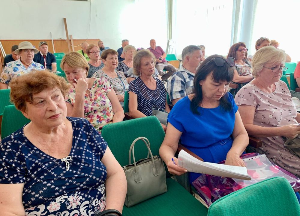 Василий Телиженко: Встретились с председателями и активистами Советов многоквартирных домов Василий Телиженко: Встретились с председателями и активистами Советов многоквартирных домов