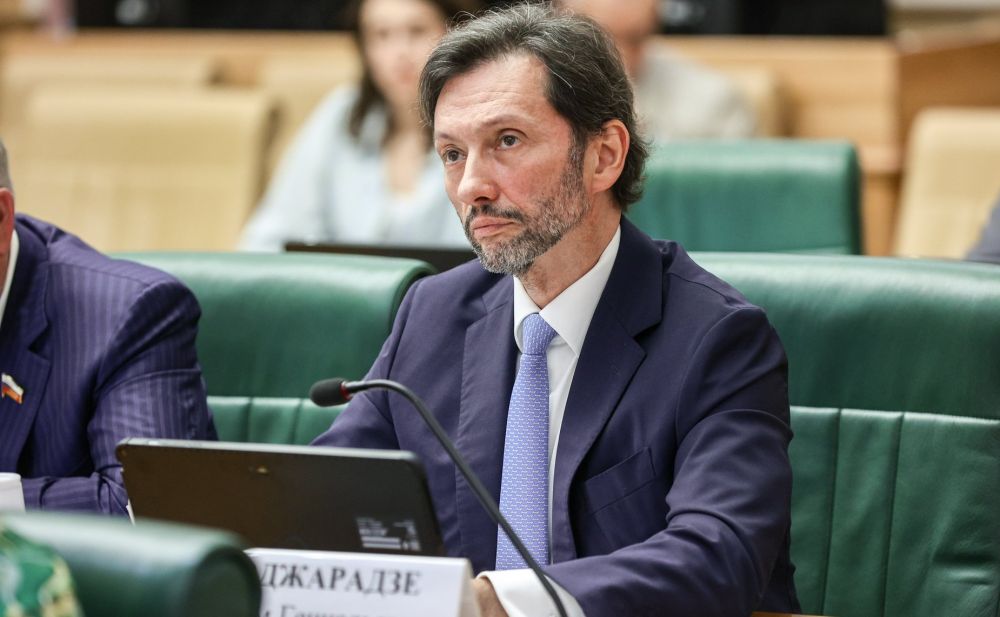 Комитеты СФ провели консультации по кандидатурам на должности военных прокуроров Комитеты СФ провели консультации по кандидатурам на должности военных прокуроров