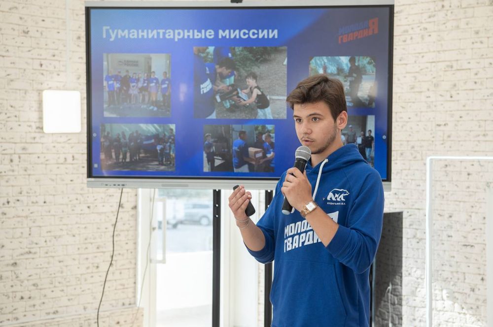 Михаил Развожаев: Сегодня Севастопольское региональное отделение «Молодой Гвардии Единой России» отмечает 10-летие со дня создания Михаил Развожаев: Сегодня Севастопольское региональное отделение «Молодой Гвардии Единой России» отмечает 10-летие со дня создания