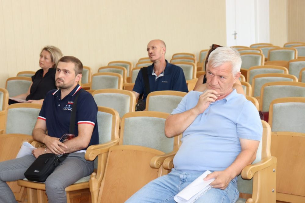 В администрации Симферопольского района 04 июля 2024 года состоялось заседание Межведомственной рабочей группы по вопросам... В администрации Симферопольского района 04 июля 2024 года состоялось заседание Межведомственной рабочей группы по вопросам...