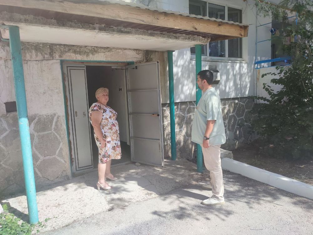 В рамках мониторинга работ по благоустройству территорий Бахчисарайского района, глава администрации Людмила Пучкова посетила Красномакское сельское поселение с целью проверки проведенных работ В рамках мониторинга работ по благоустройству территорий Бахчисарайского района, глава администрации Людмила Пучкова посетила Красномакское сельское поселение с целью проверки проведенных работ