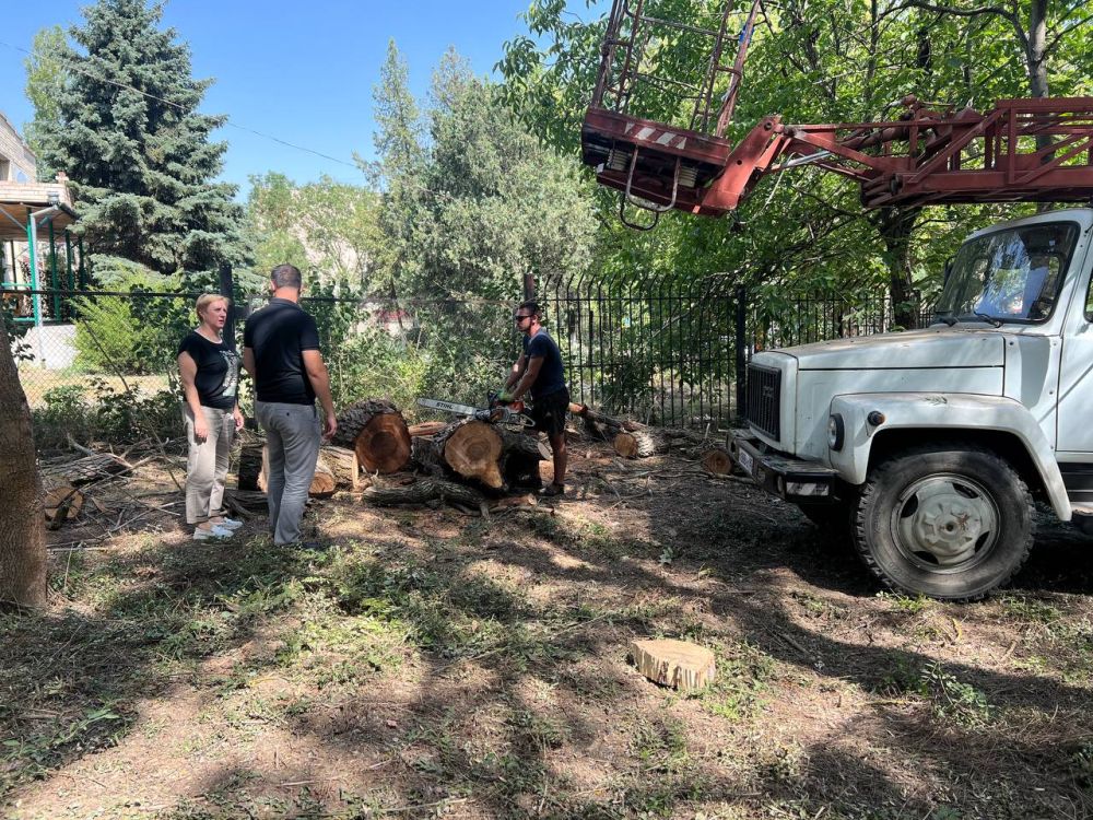 Игорь Ивин: Ежедневная работа по санитарной очистке города продолжается на системном уровне Игорь Ивин: Ежедневная работа по санитарной очистке города продолжается на системном уровне