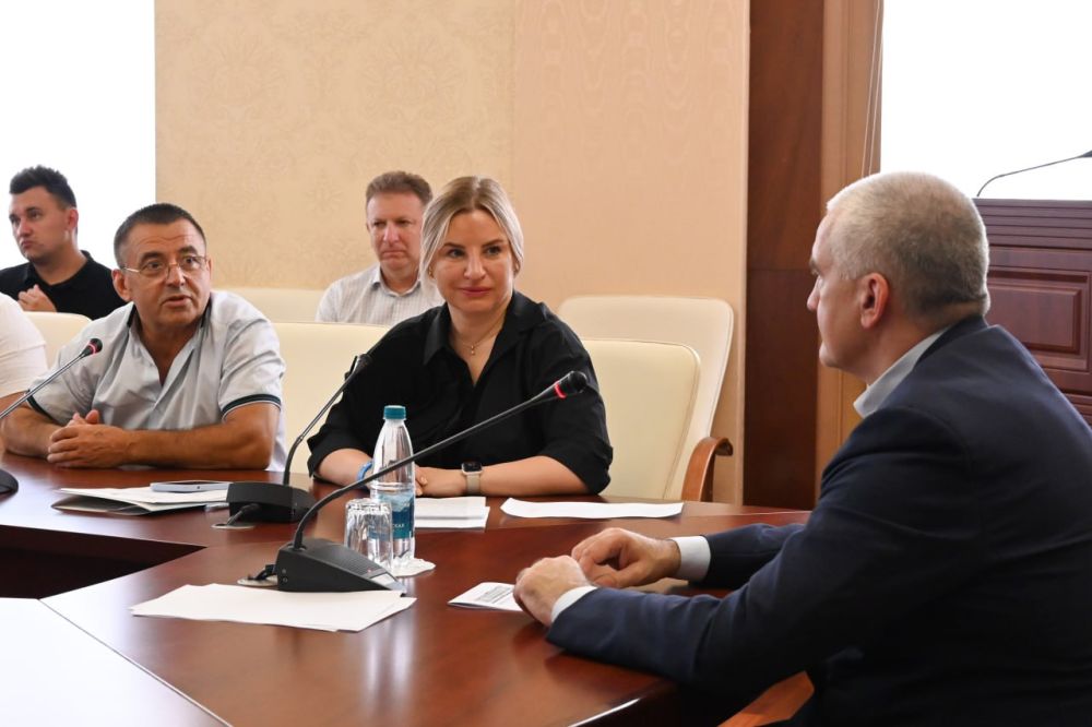 Сергей Аксёнов: Сегодня чествовали воспитанников республиканских спортивных школ, призеров V Игр стран БРИКС в городе Казани Республики Татарстан Сергей Аксёнов: Сегодня чествовали воспитанников республиканских спортивных школ, призеров V Игр стран БРИКС в городе Казани Республики Татарстан