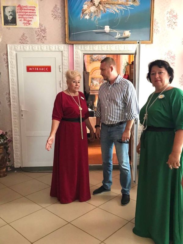 Сегодня с рабочим визитом выехал в Зуйское сельское поселение Белогорского района Сегодня с рабочим визитом выехал в Зуйское сельское поселение Белогорского района