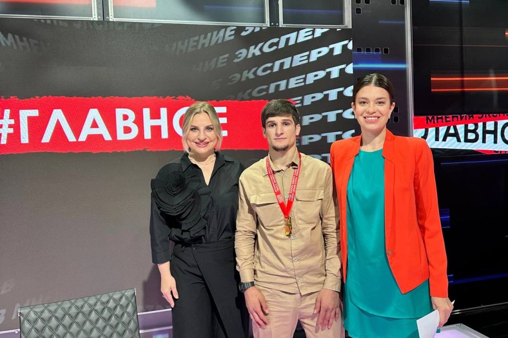 Ольга Торубарова: Совместно с победителем V Игр стран БРИКС по борьбе на поясах Расулом Адуевым приняли участие в прямом эфире программы «Главное» на телеканале «Крым 24» Ольга Торубарова: Совместно с победителем V Игр стран БРИКС по борьбе на поясах Расулом Адуевым приняли участие в прямом эфире программы «Главное» на телеканале «Крым 24»