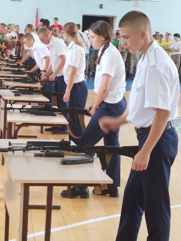 В Волгограде состоялась торжественная церемония открытия Спартакиады молодежи России допризывного возраста В Волгограде состоялась торжественная церемония открытия Спартакиады молодежи России допризывного возраста